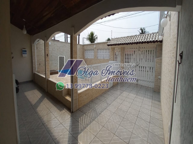 Casa com Piscina