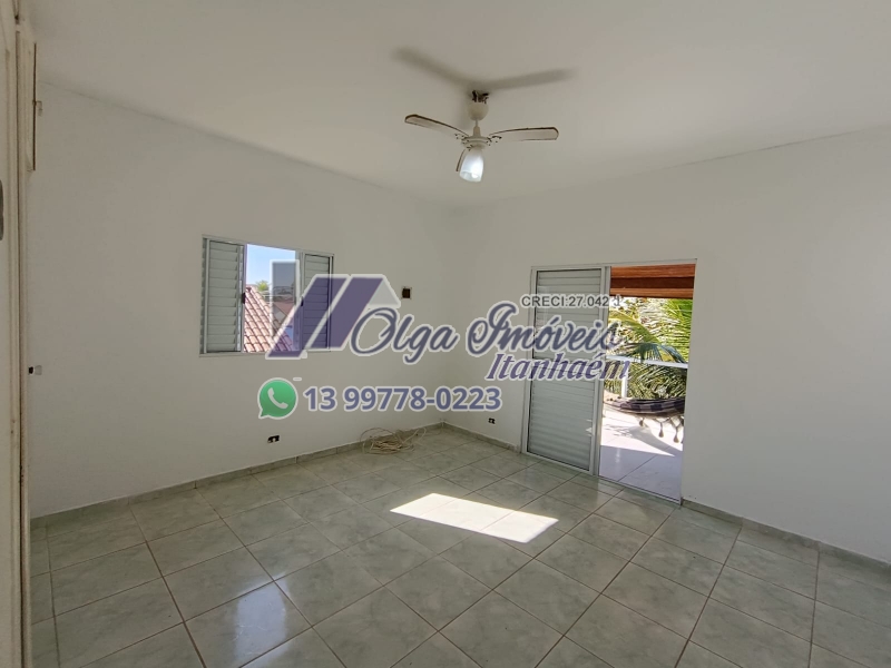 Sobrado Geminado  com Piscina 