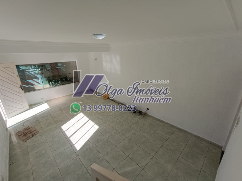 Sobrado Geminado  com Piscina 